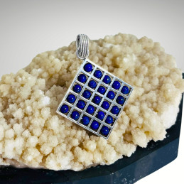 Colgante Cuadrado con 25 Bolitas de Lapislázuli